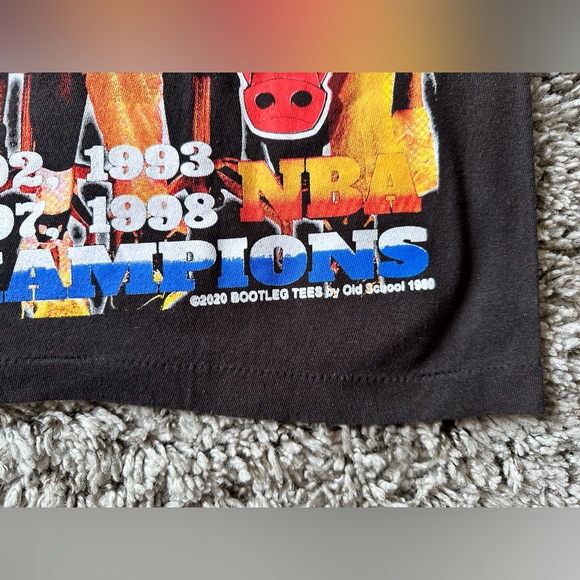 Chicago Bulls Double Three-peat Dynasty shirt - Picture 6 of 6